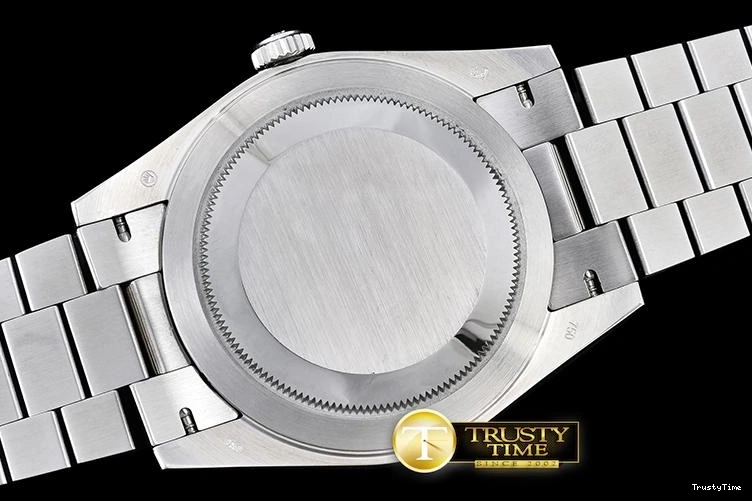 0110 RDD0207C – DayDate SunProtective 674